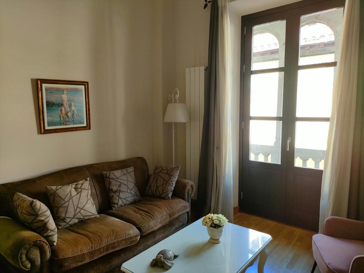 Apartamento Nueva Del Santisimo Granada Exteriör bild